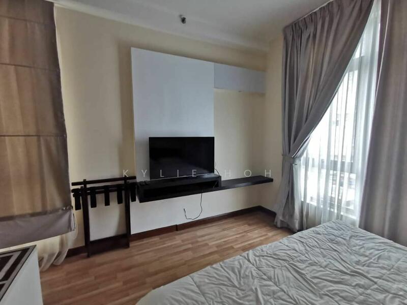 Shaftsbury Residence - 4