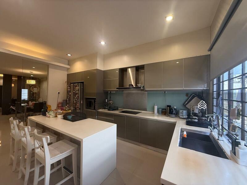 Bandar Nusaputra - 1