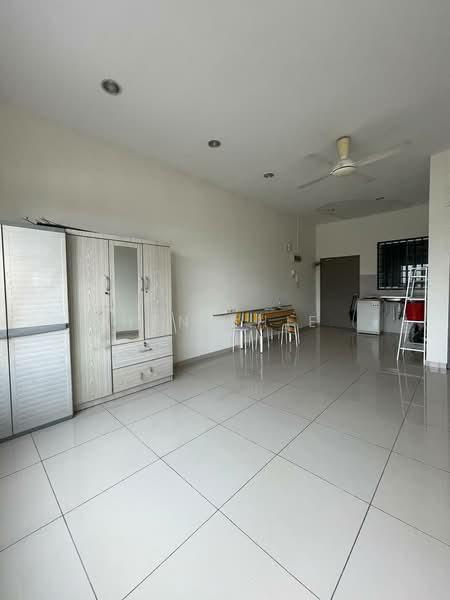 Zennith Suites (Pangsapuri Kebun Teh) - 1