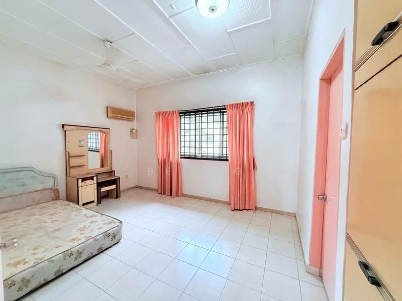 Taman Maju Jaya - 5