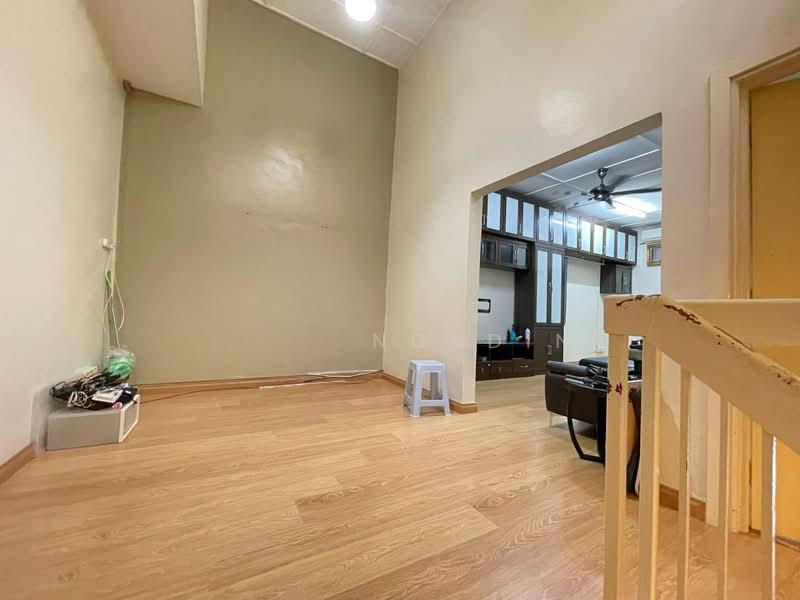 Villa Damansara - 2