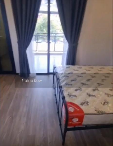 Terrace house at Pandan Indah - 5