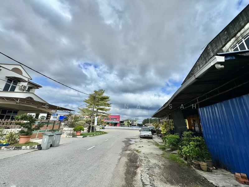 Taman Kelisa Jaya, Parit Raja - 3