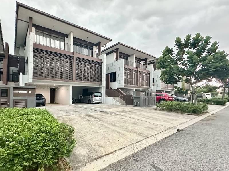 The Mulia Residences - 2