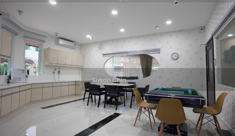 Bungalow at George Town - 3