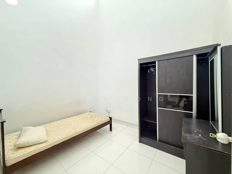 BUKIT INDAH BANDAR NUSAJAYA - 5