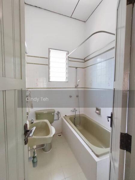 Beachfront 2-Storey Semi-D @ Solok Wee Hein Tze, Tanjung Bungah - 2