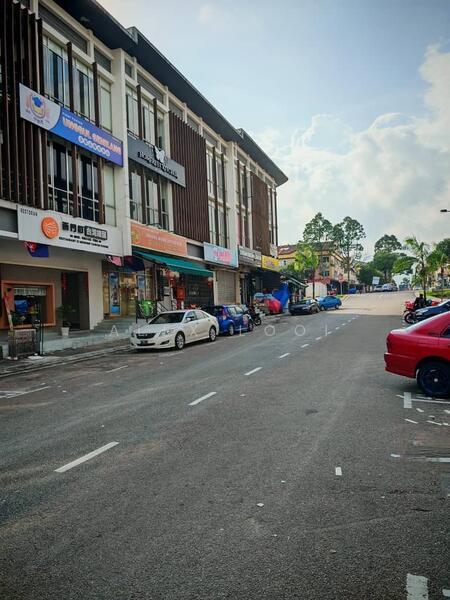 Kota Puteri Oasis 1 3 Storey Shop Lot - 4
