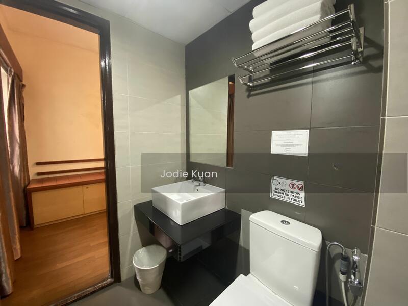 Equatorial Hill Resort - 5