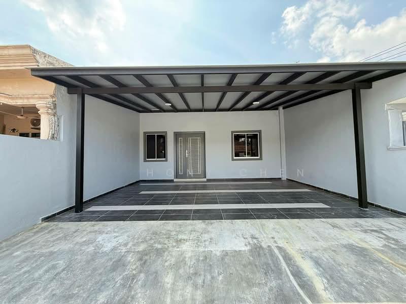 Taman Perling Camar Single Storey house for sale - 4