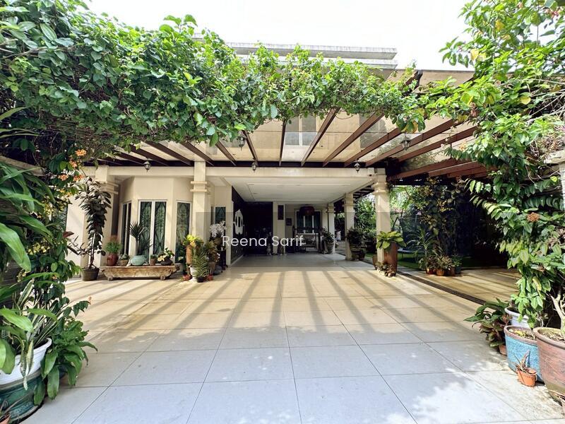 Corner Lot Semi D SS4 Petaling Jaya - 1