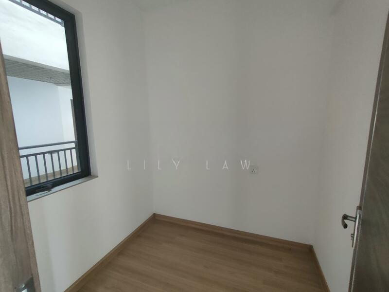 Starview Bay @ Forest City - 1