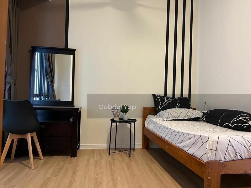 Robson Condominium - 2
