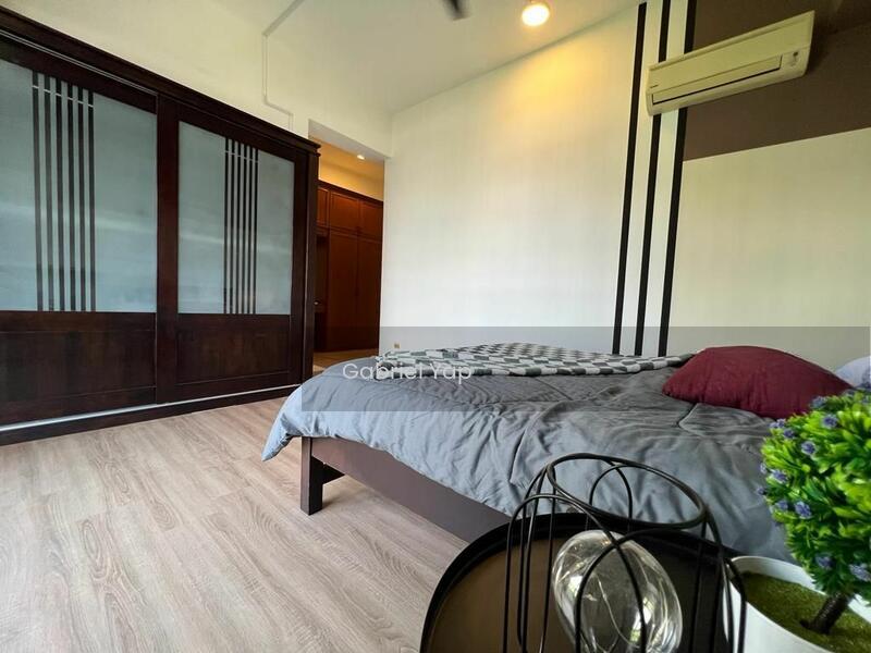 Robson Condominium - 3