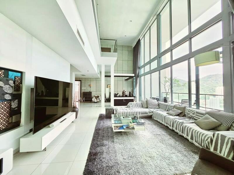 Infinity Beachfront Condominium - 2