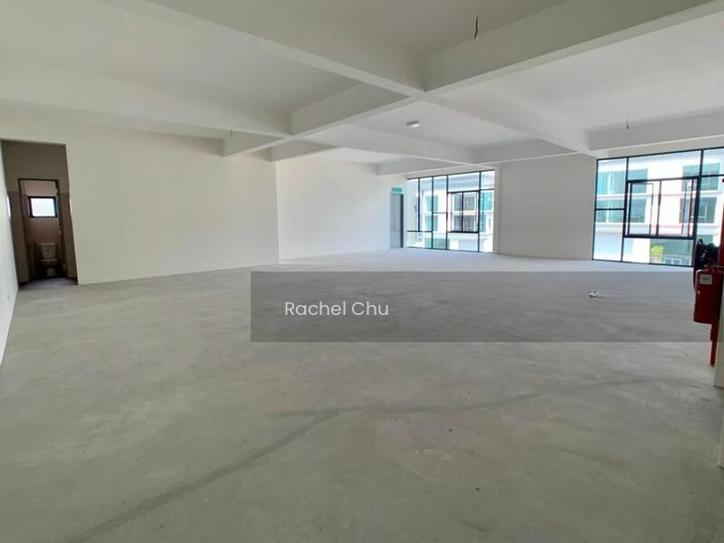 Semi-D factory at Seksyen 26 - 4