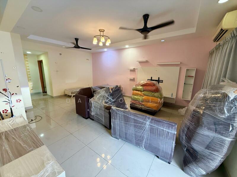 Damai Perdana, 20x60, Full Reno, Gated Area, Flat Level, 9/10 Condition - 3