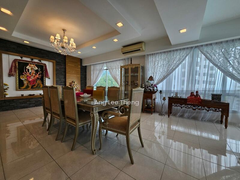 The Waterfront Condominium - 4