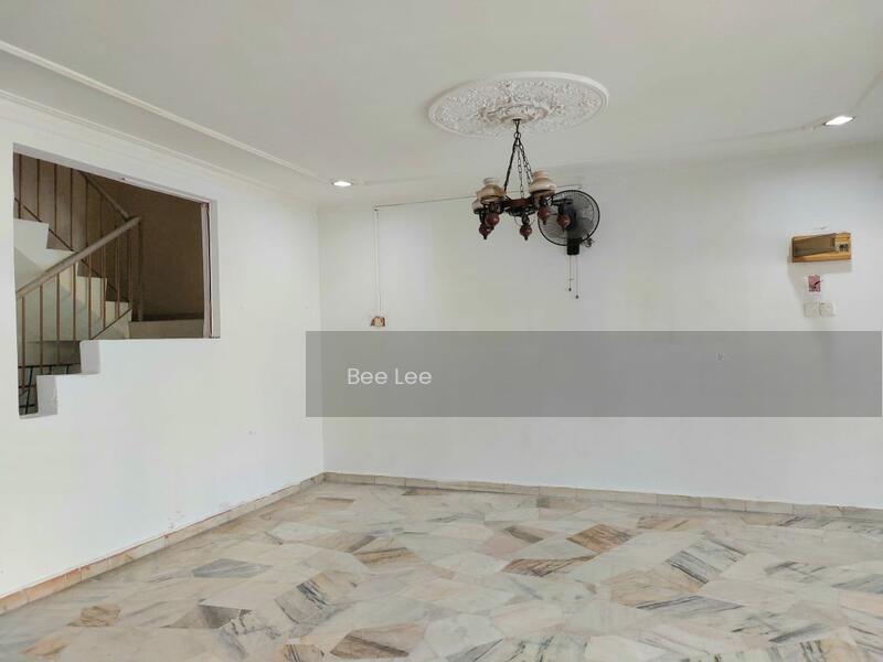 Taman Sri Pelabuhan - 1