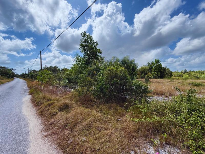 5 Lot Banglo bersaiz 660mยฒ di Kg. Saujana, Setiu - 1