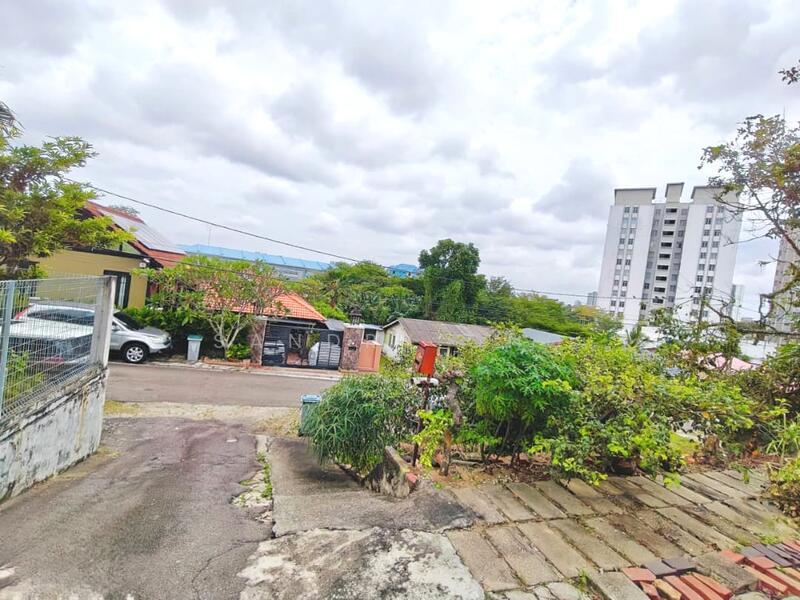 Taman Larkin - 5
