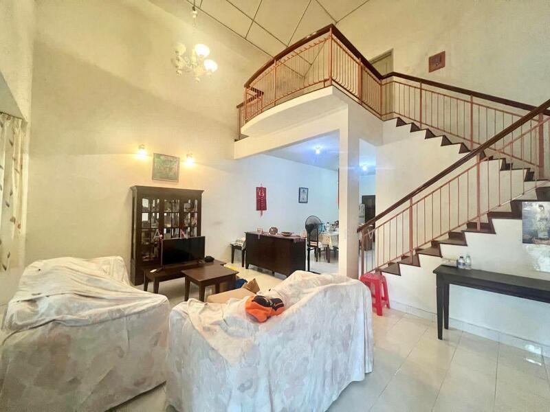 Taman Pelangi Indah - 1