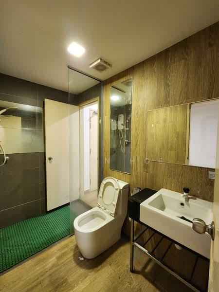 Emerald Avenue - 3