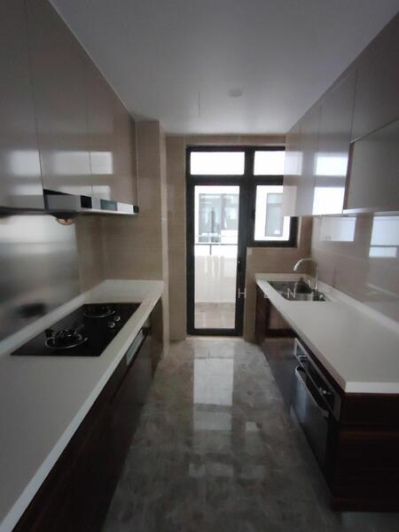 R&F Princess Cove Phase 2-Seine Region - 3