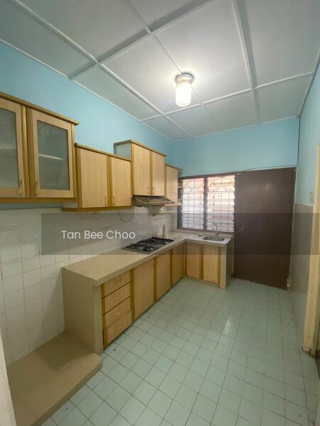 Taman Kinrara Seksyen 4 - 2