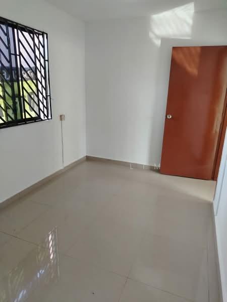 Taman Desa Cemerlang - 4