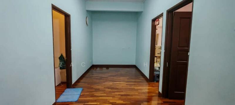 Price Reduced Partly Furnished 2 Sty Bandar Botanic Bukit Tinggi Klang - 4