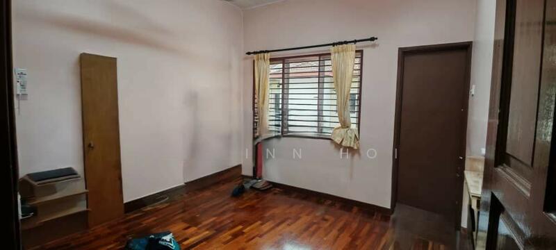 Price Reduced Partly Furnished 2 Sty Bandar Botanic Bukit Tinggi Klang - 3