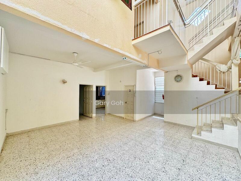 2 Storey Semi-D Island Park - 3