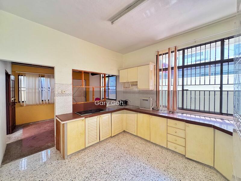 2 Storey Semi-D Island Park - 5