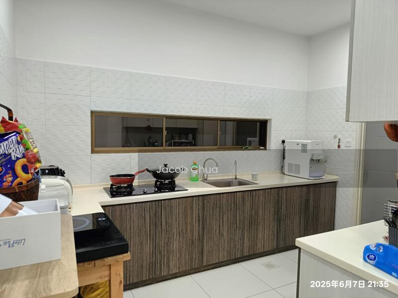 BUKIT INDAH BANDAR NUSAJAYA - 5