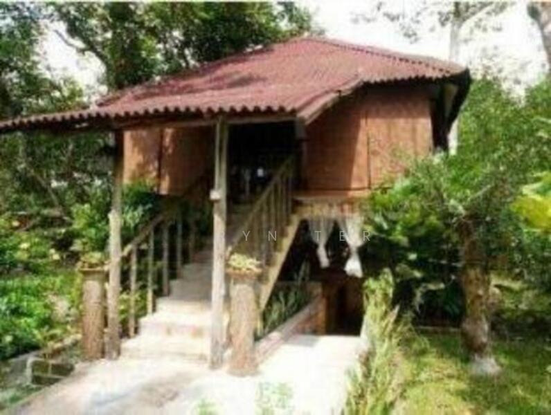 Seelong Senai Resort Business With Land Together - 4