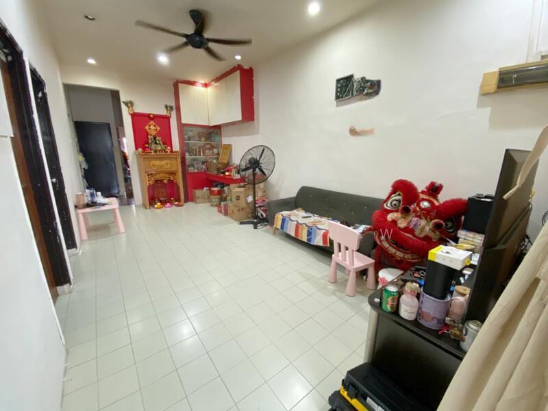 Taman Johor Jaya - 1