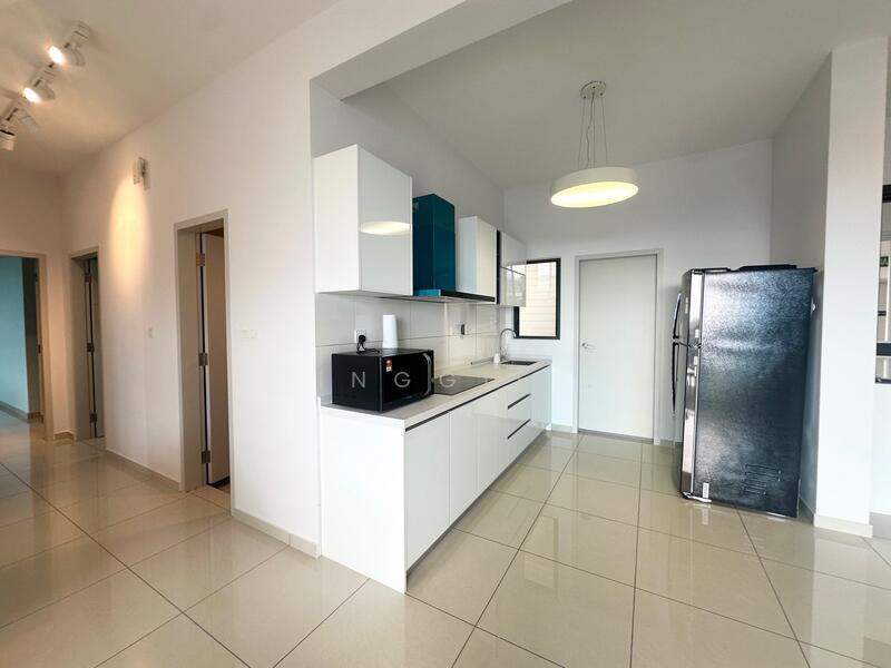 Waterside Residence - 3