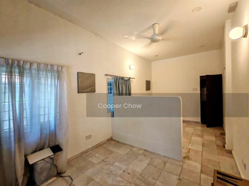 Bungalow at Seksyen 3 - 4