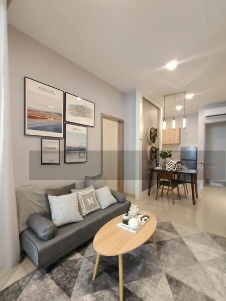 TRELLIS RESIDENCES - 1