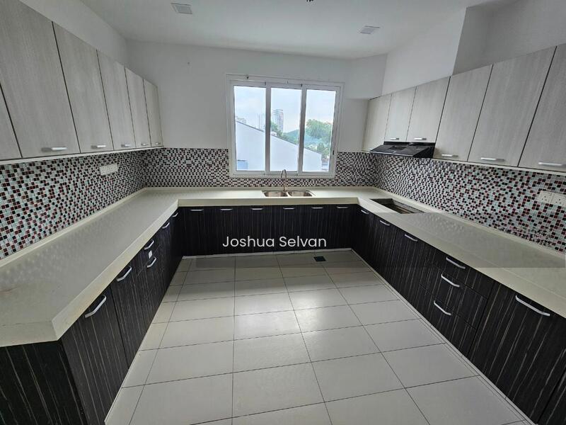 Bungalow at Damansara Heights - 4