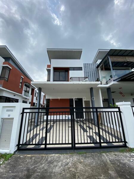 The Canal Garden South, Horizon Hills - 1