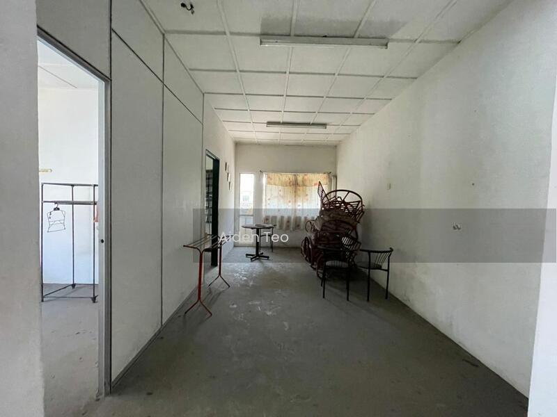 Taman Merdeka Shop Double Storey End Lot - 4