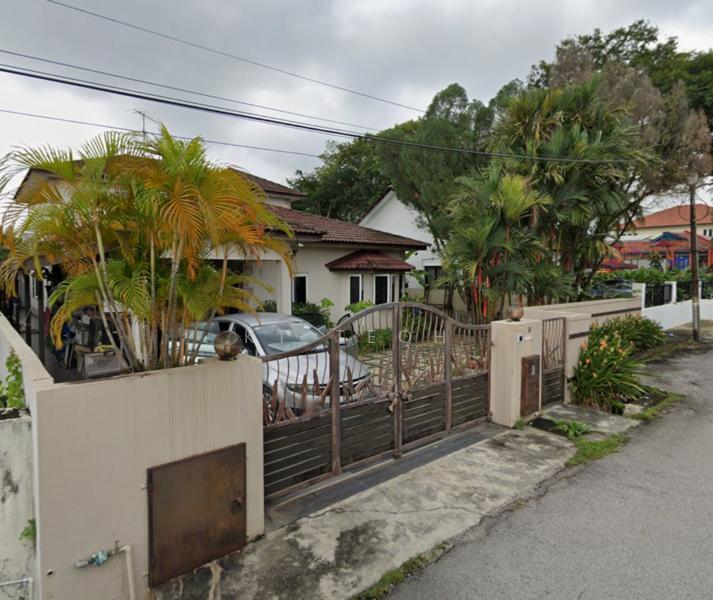 Below Market Value; 1.5 Sty Bungalow @ Seksyen 6, Petaling Jaya - 1