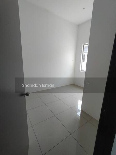 TAMAN EMAS BIDOR - 4