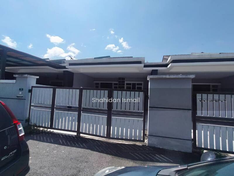 TAMAN EMAS BIDOR - 3