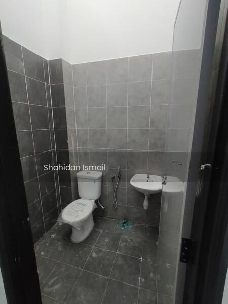 TAMAN EMAS BIDOR - 2