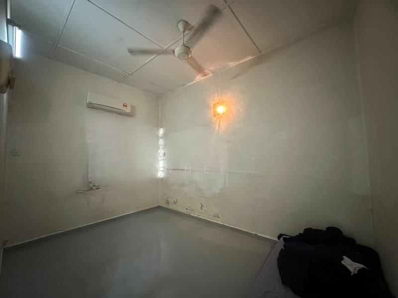 Single Storey Terrace Batu Lancang - 4