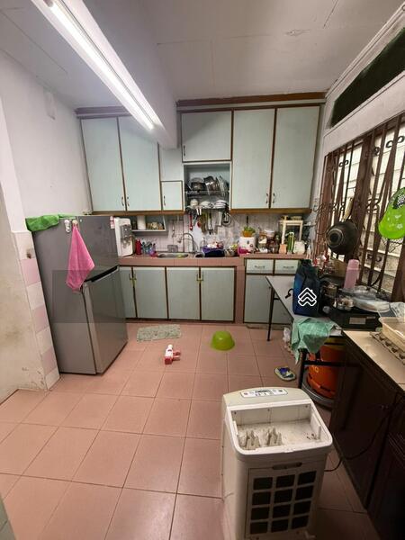 Ungku Tun aminah - 2