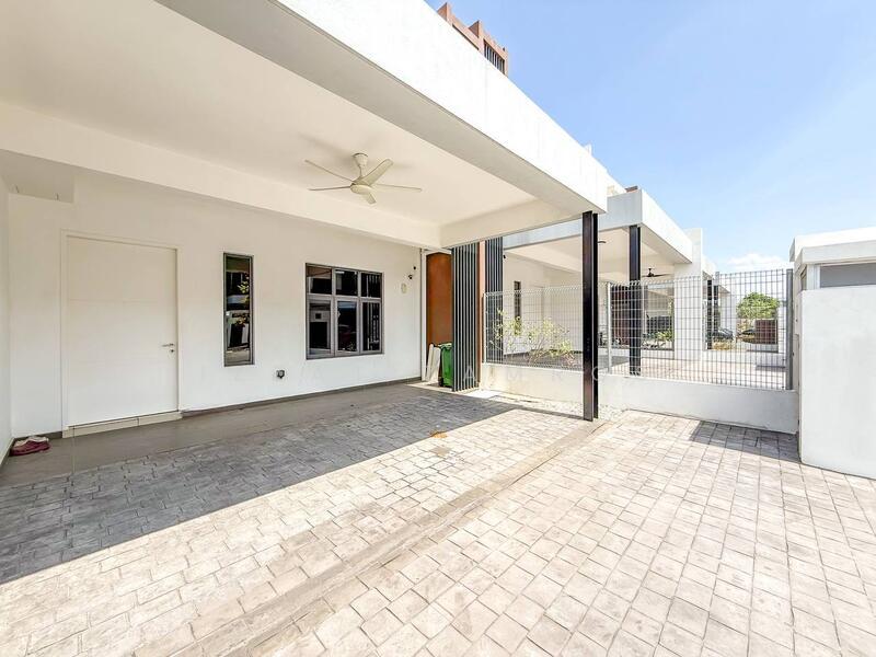 Serimba Terrace @ Bandar Bukit Mahkota - 2